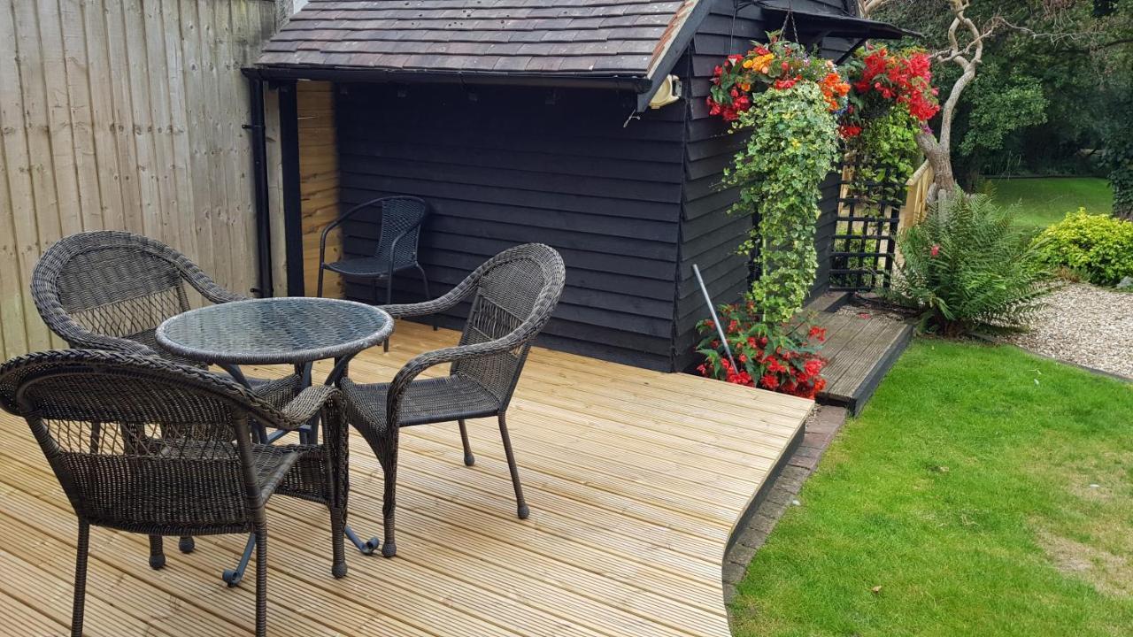 Riverside Lodge Pied A Terre Fordingbridge Zewnętrze zdjęcie